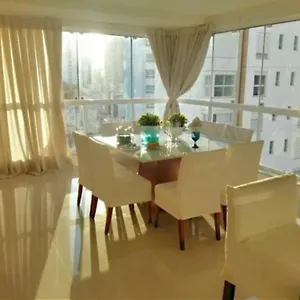 Apto Em B. Camboriu Praia E Mar Balneário Camboriú